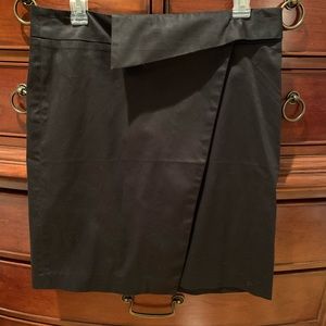 Black wrap skirt Size 10 Adrienne Vitadini NWOT